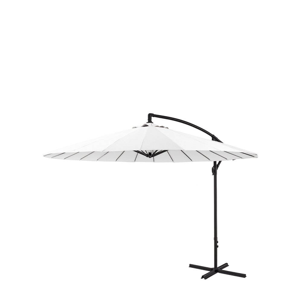 Velký elegantní slunečník v bílé barvě
